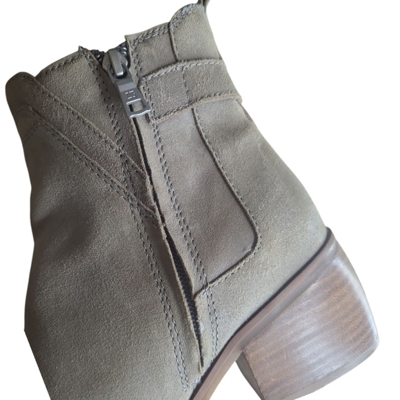 Lucca Lane Meyna Taupe Suede Ankle Boots – Size 7 - Picture 13 of 15